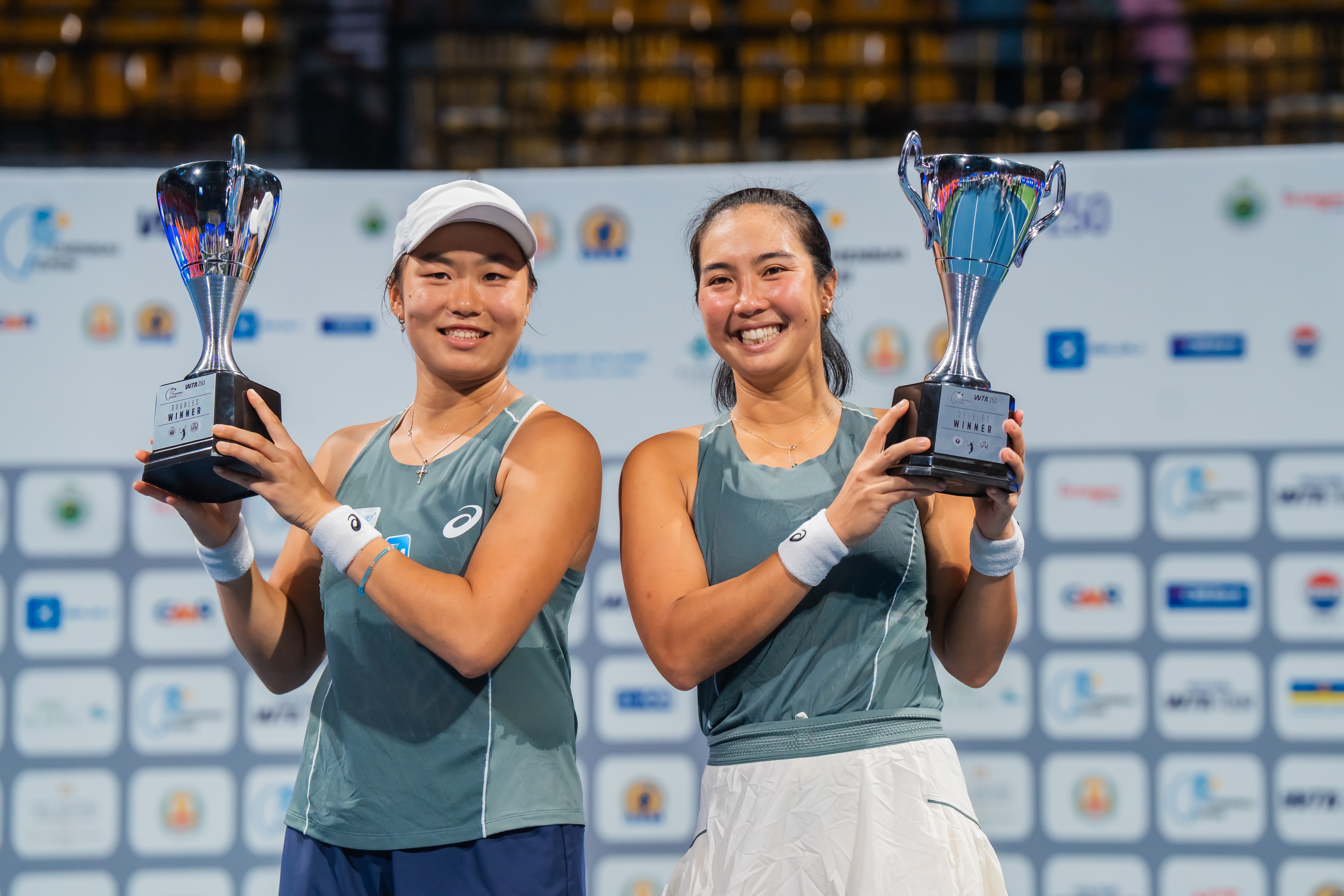 Doubles winners celebration 1